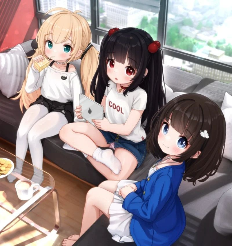 Avatar do personagem de IA 3 Alien Loli? (Kobiyama, Kansawa and Nukiko.)