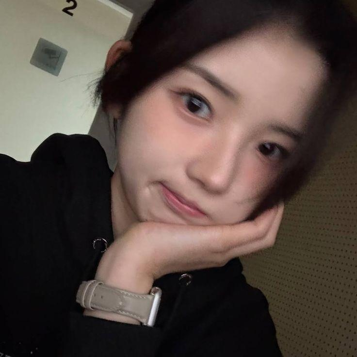 Avatar do personagem de IA Jiwoo